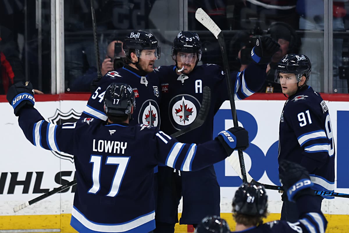 Game On Game Recap: Winnipeg Jets 3 Chicago Blackhawks 2