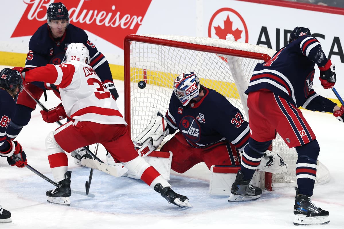 Jets Fade in the Third, Get Whipped 5-1 by Visiting Wings